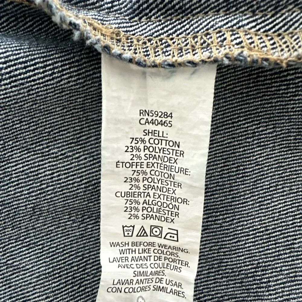 The Children’s Place Blue Denim Jacket, Size 5T Snap‎ Closure